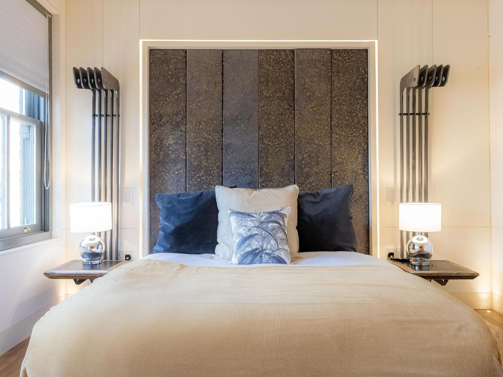 Apartament Modern Deluxe Five Bedroom House Near Chalk Farm Station By Belvilla