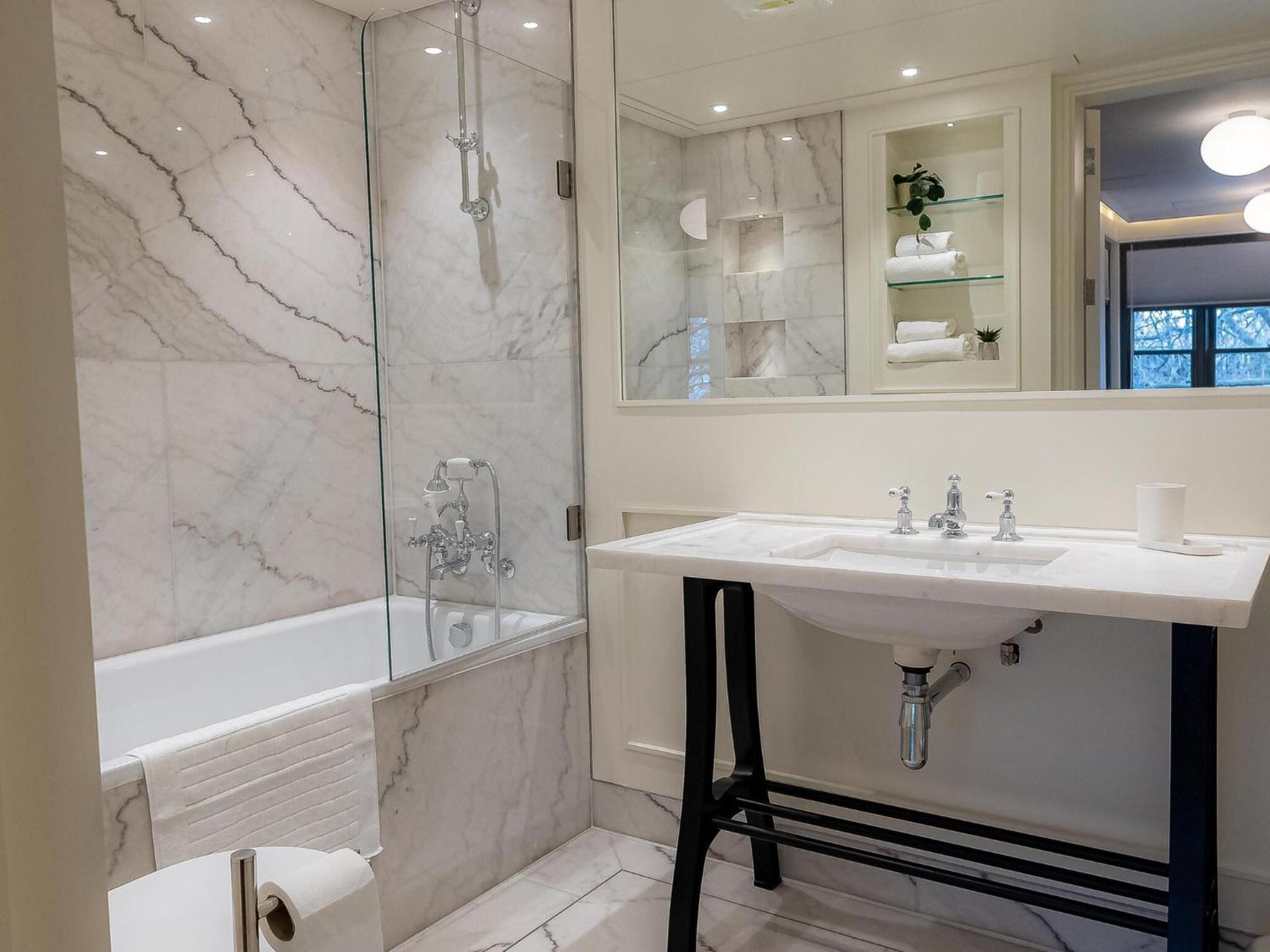 Modern Deluxe Five Bedroom House Near Chalk Farm Station By Belvilla Apartament *